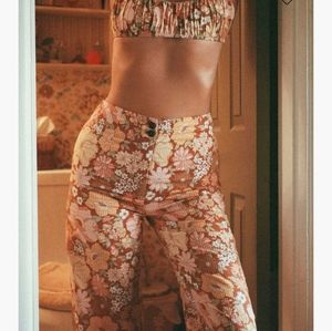 NWOT BILLABONG X SALTY BLONDE  Floral Pants Size 28